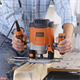 Frezarka górnowrzecionowa BlackDecker KW1200E