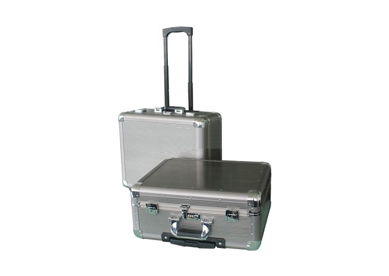 Skrzynia narzędziowa aluminiowa 24" na kółkach Sata ST03621